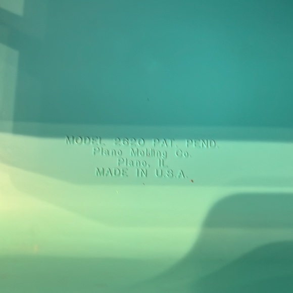 Vintage Caboodles set of 3 make-up case, travel case and RARE! lip gloss holder - Picture 11 of 17